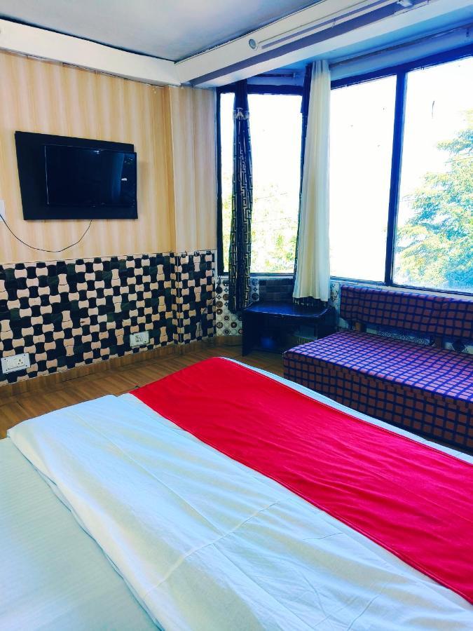 Hotel Holiday Dalhousie - Near Ghandhi Chowk Mall Road ภายนอก รูปภาพ