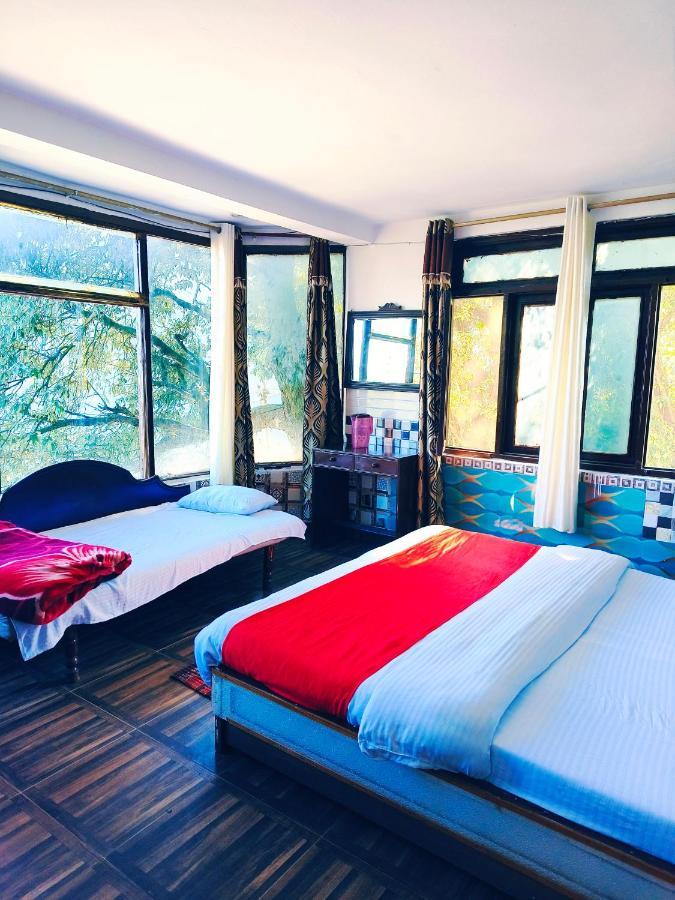 Hotel Holiday Dalhousie - Near Ghandhi Chowk Mall Road ภายนอก รูปภาพ