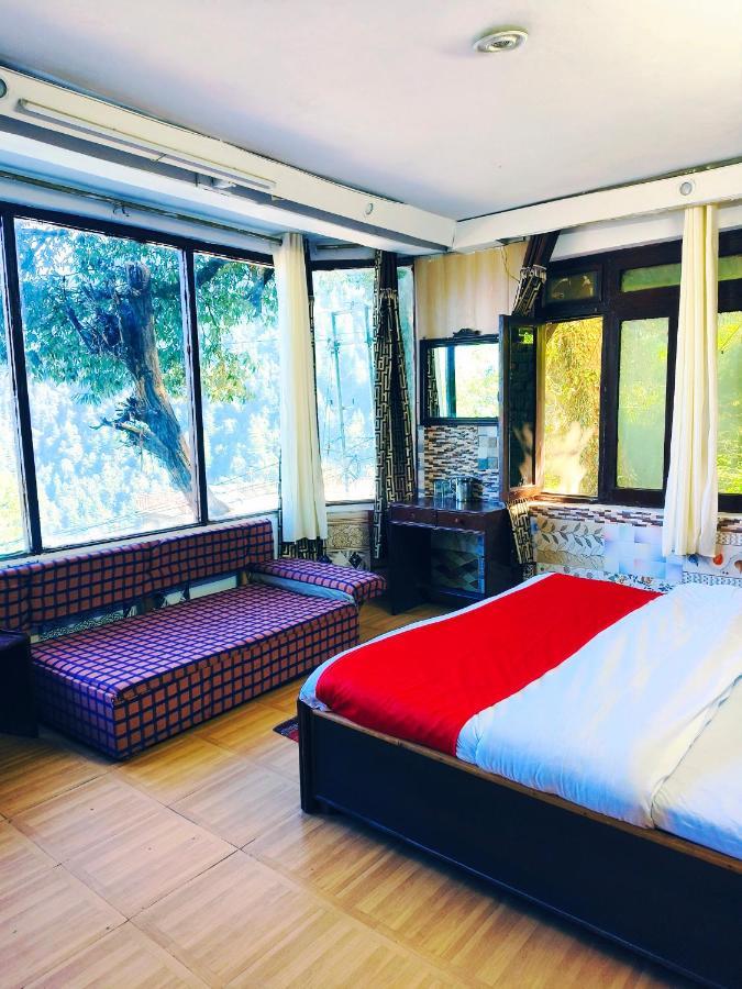 Hotel Holiday Dalhousie - Near Ghandhi Chowk Mall Road ภายนอก รูปภาพ