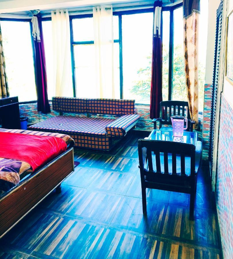 Hotel Holiday Dalhousie - Near Ghandhi Chowk Mall Road ภายนอก รูปภาพ